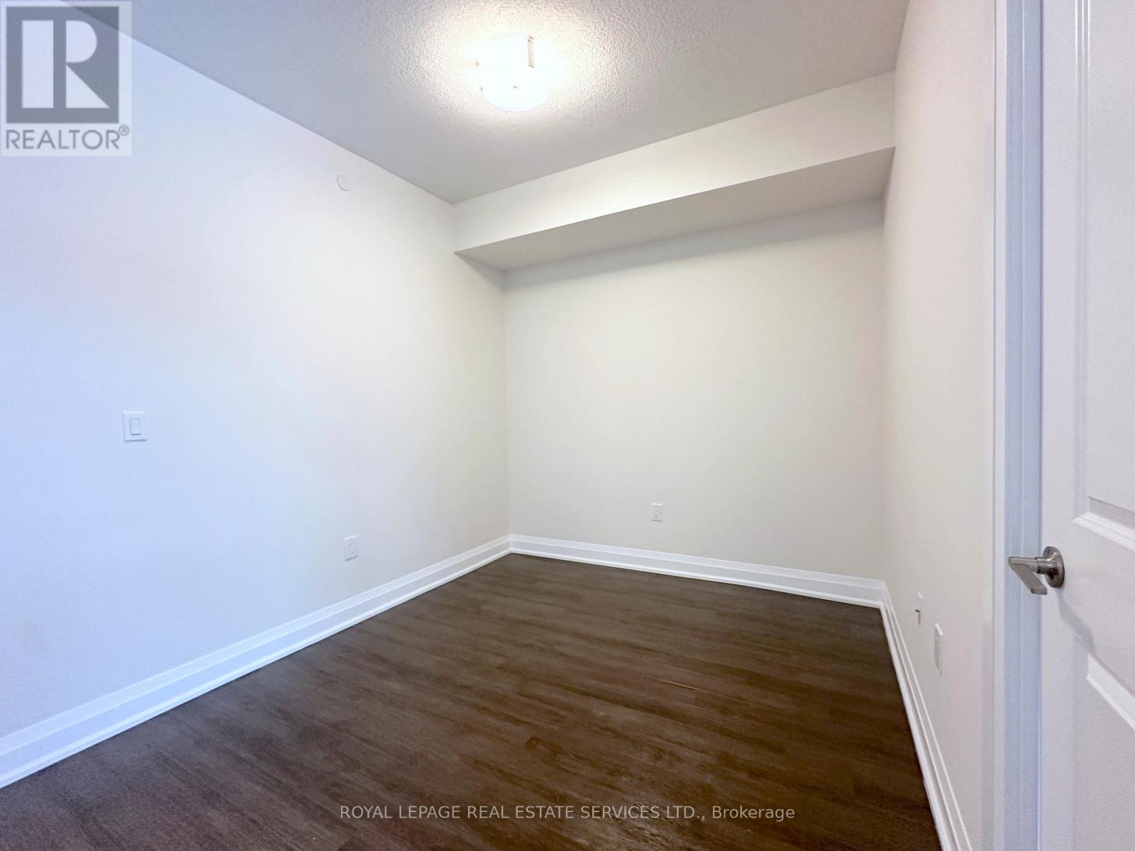 315 - 2333 Taunton Road, Oakville, Ontario  L6H 0N5 - Photo 7 - W12706288