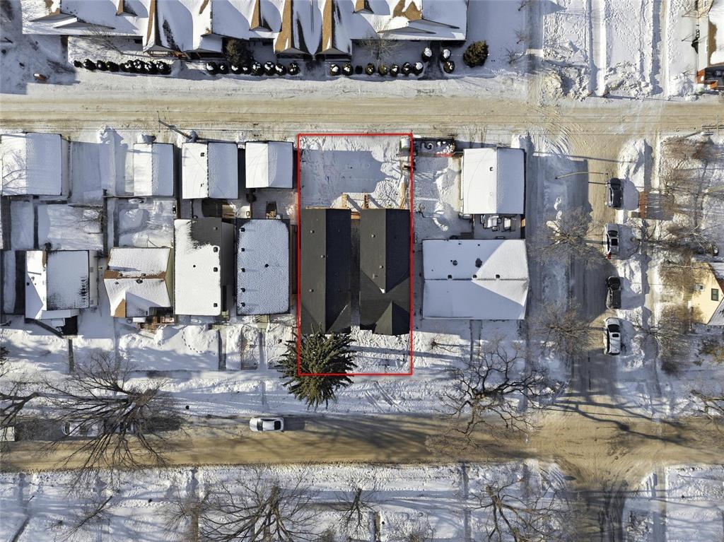 413 Centennial Street, Winnipeg, Manitoba  R3N 1P8 - Photo 2 - 202528560