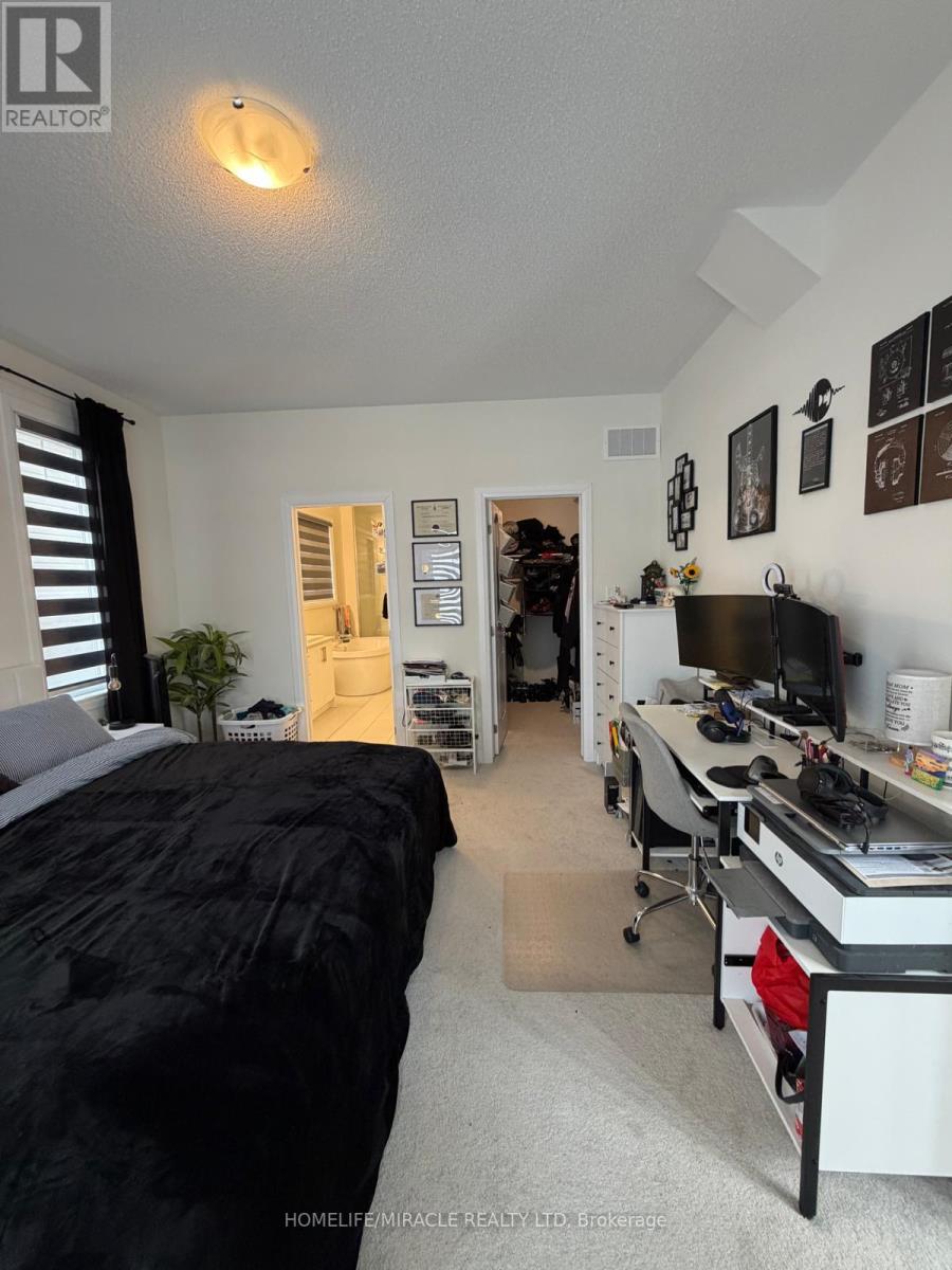 162 Country Club Drive, Loyalist, Ontario  K0H 1G0 - Photo 21 - X12706274