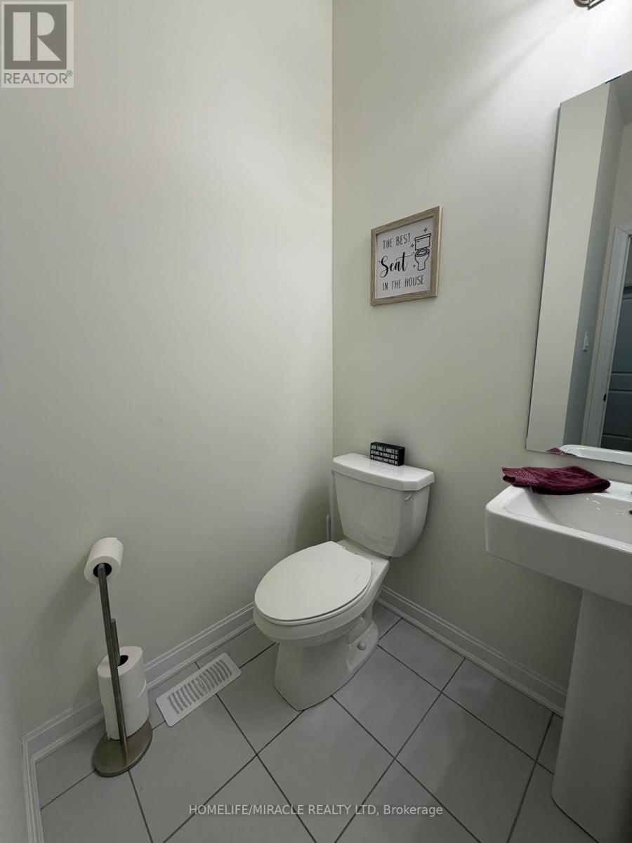 162 Country Club Drive, Loyalist, Ontario  K0H 1G0 - Photo 35 - X12706274