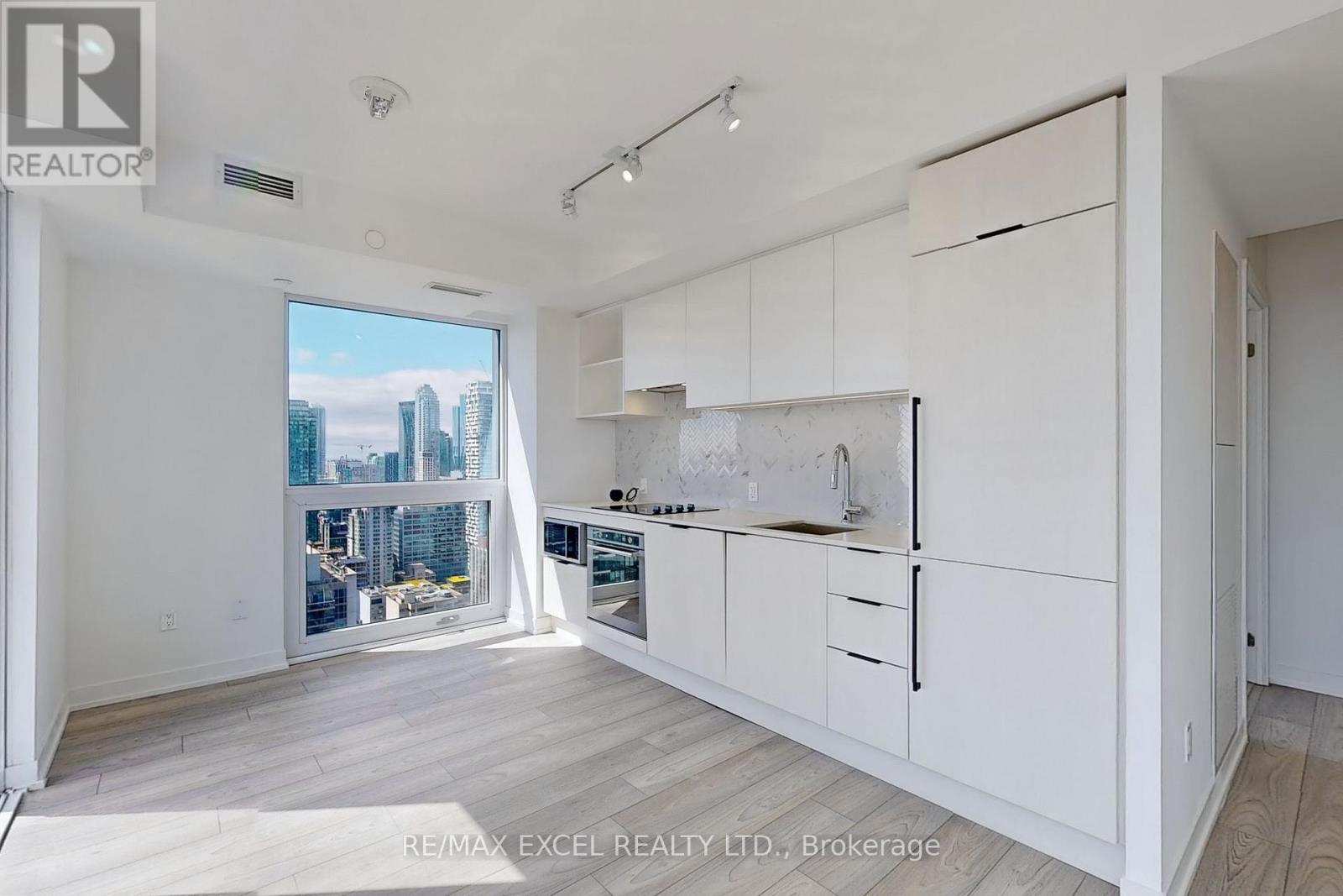 3803 - 82 Dalhousie Street, Toronto, Ontario  M5B 0C5 - Photo 13 - C12591882