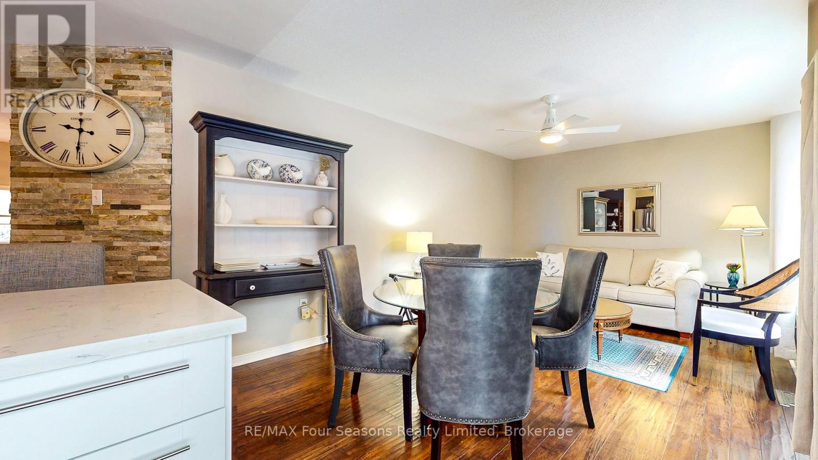 25 Silversands Crescent, Wasaga Beach, Ontario  L9Z 1P8 - Photo 11 - S12706368