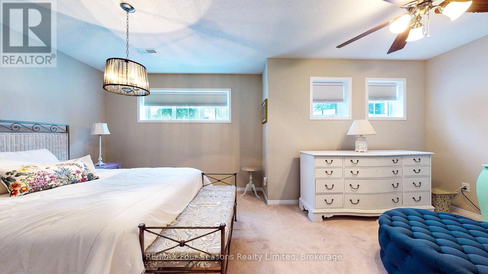 25 Silversands Crescent, Wasaga Beach, Ontario  L9Z 1P8 - Photo 37 - S12706368