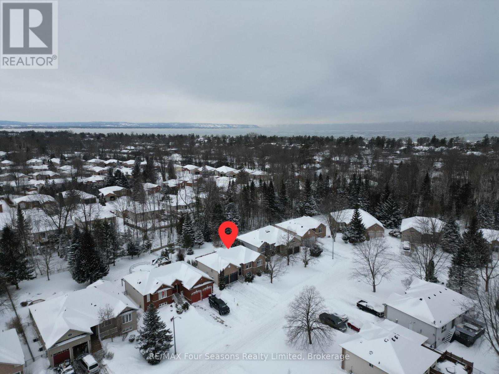 25 Silversands Crescent, Wasaga Beach, Ontario  L9Z 1P8 - Photo 48 - S12706368