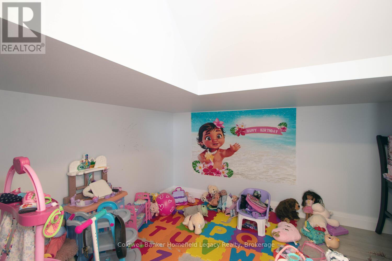 17 Laurier Street, Stratford, Ontario  N5A 4M2 - Photo 19 - X12706352