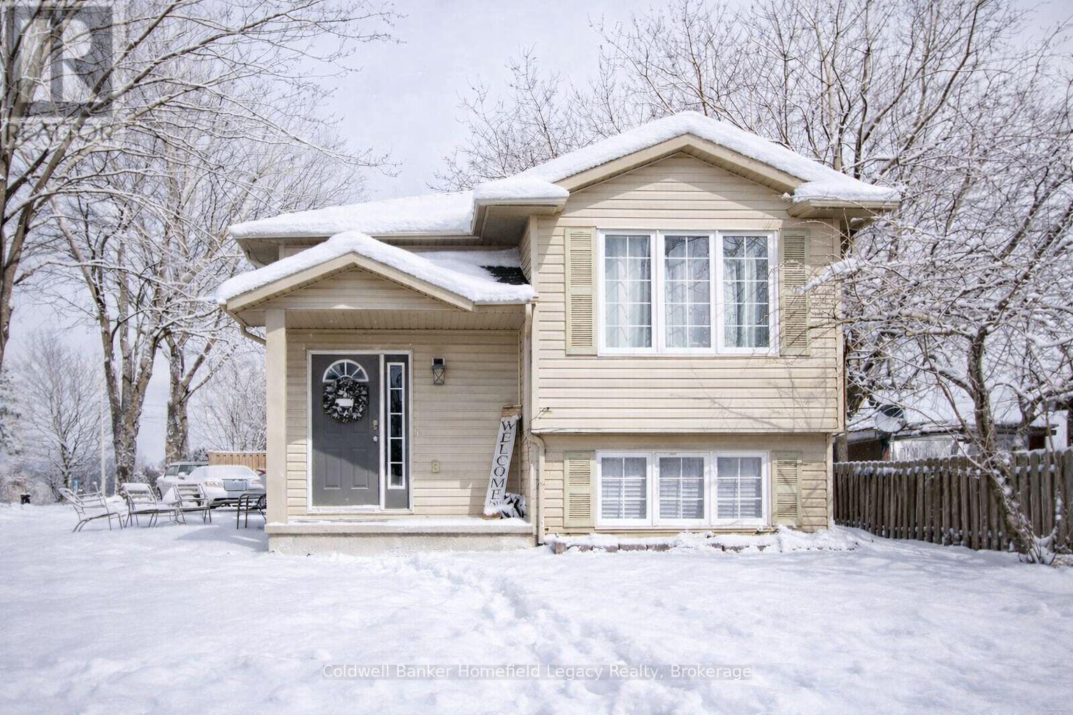 17 Laurier Street, Stratford, Ontario  N5A 4M2 - Photo 2 - X12706352