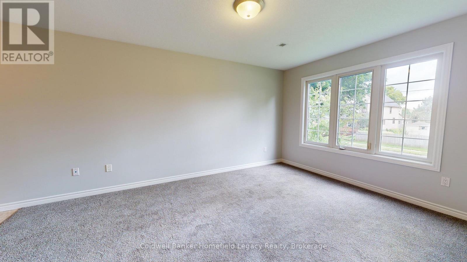 17 Laurier Street, Stratford, Ontario  N5A 4M2 - Photo 7 - X12706352