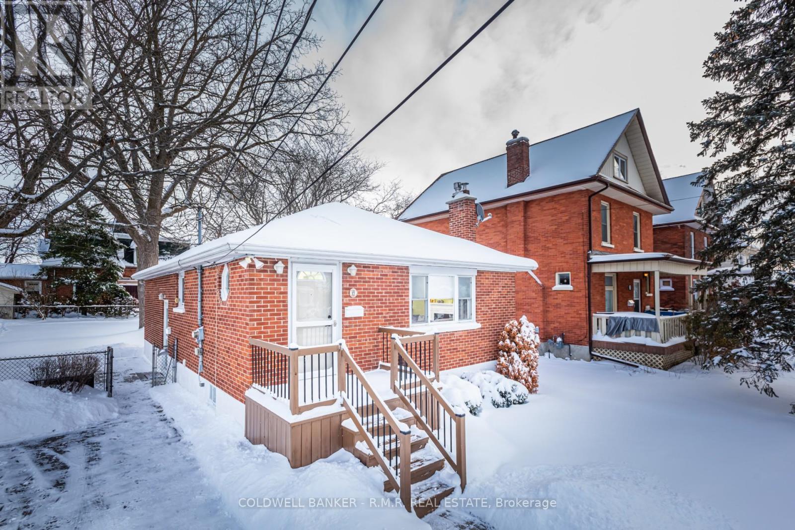 17 Queen Street, Quinte West, Ontario  K8V 4X4 - Photo 3 - X12706336