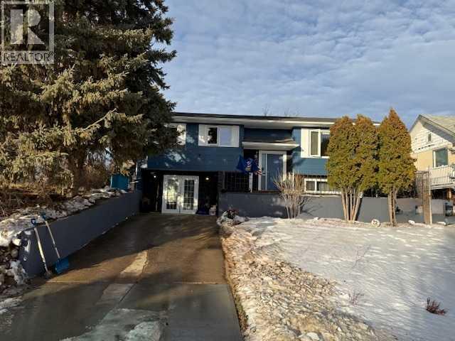 1506 1 Avenue NW, Drumheller, Alberta