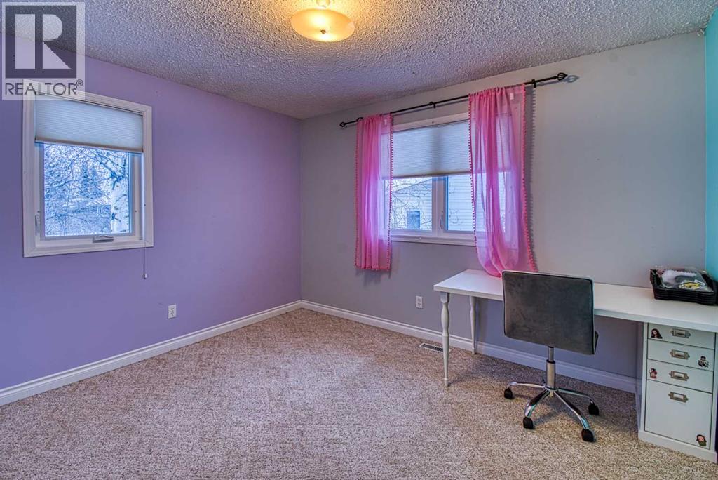 1122 6 Ave West, Beaverlodge, Alberta  T0H 0C0 - Photo 27 - A2276661