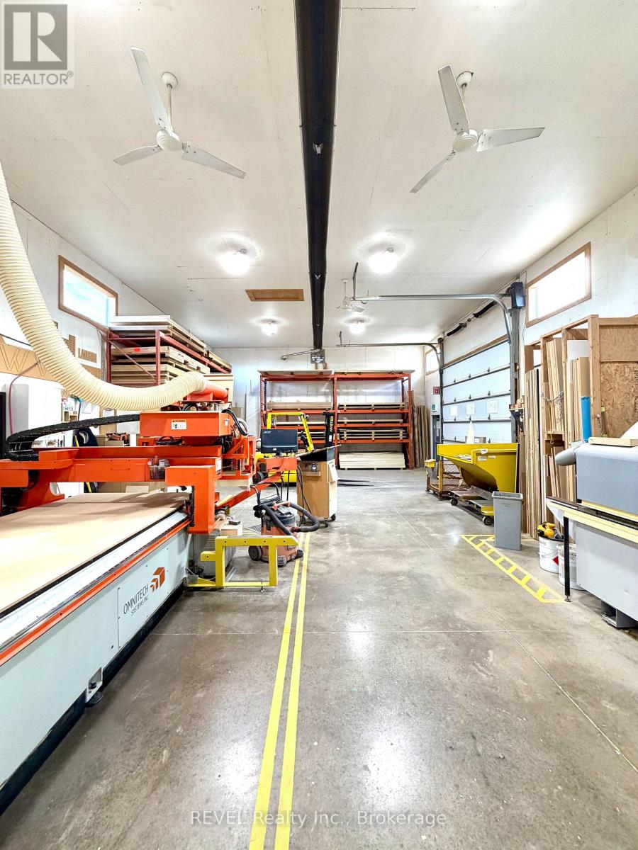 2036 Allanport Road, Thorold (Port Robinson), Ontario  L0S 1A0 - Photo 17 - X12706302