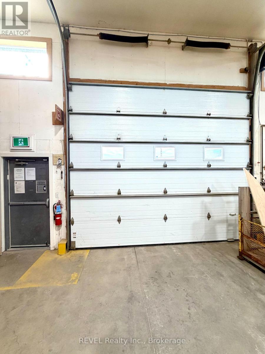 2036 Allanport Road, Thorold (Port Robinson), Ontario  L0S 1A0 - Photo 18 - X12706302