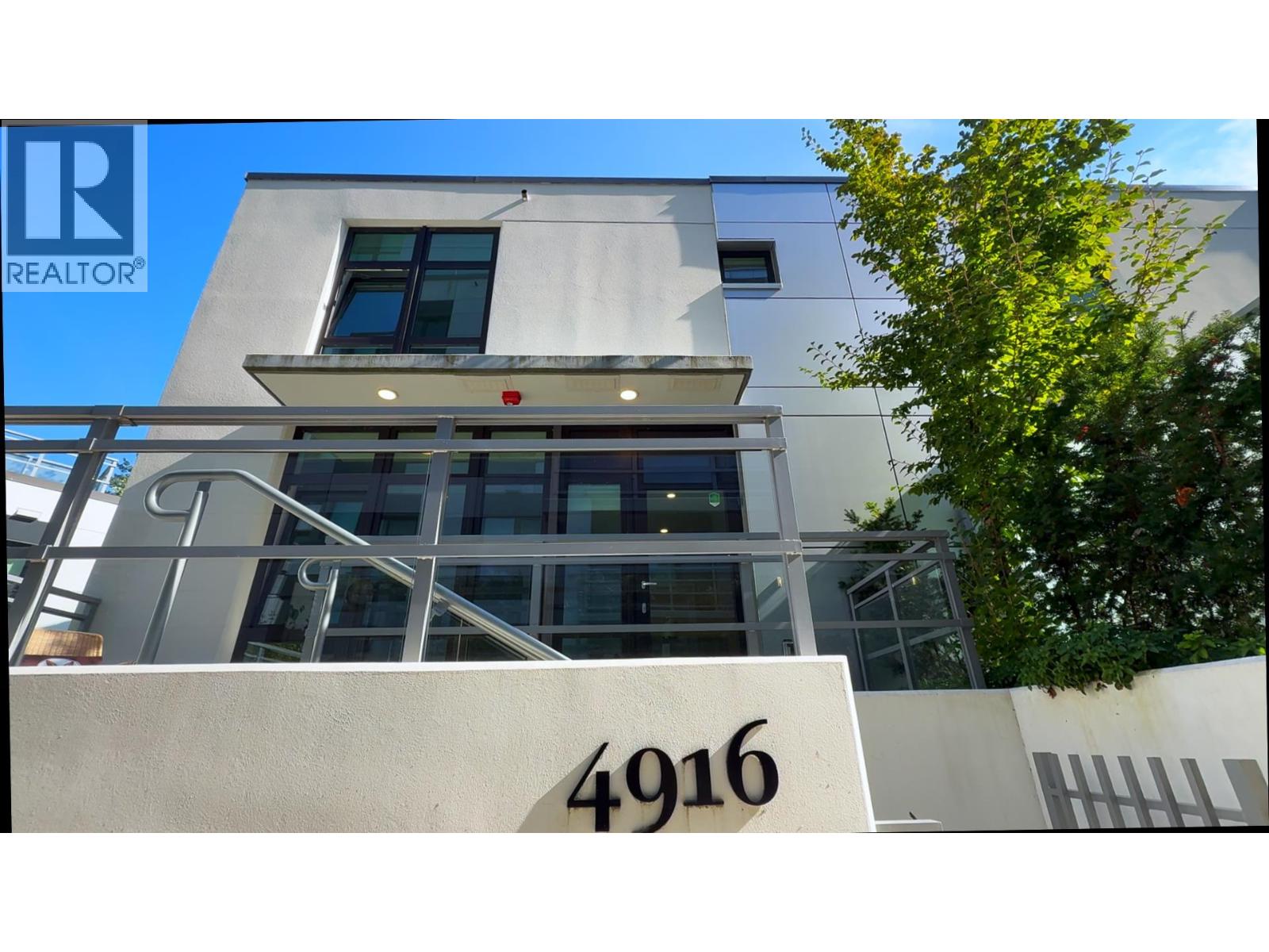 4916 CAMBIE STREET, Vancouver, British Columbia