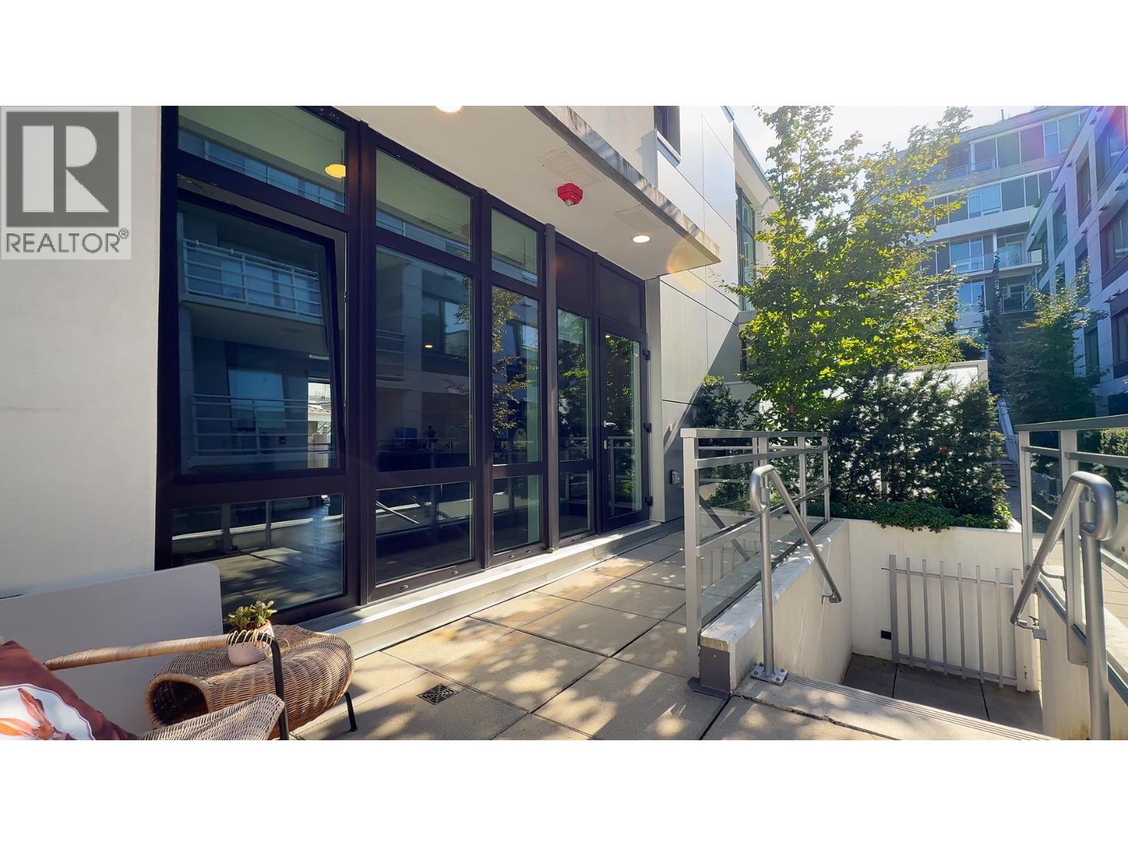 4916 Cambie Street, Vancouver, British Columbia  V5Z 0K1 - Photo 6 - R3080330