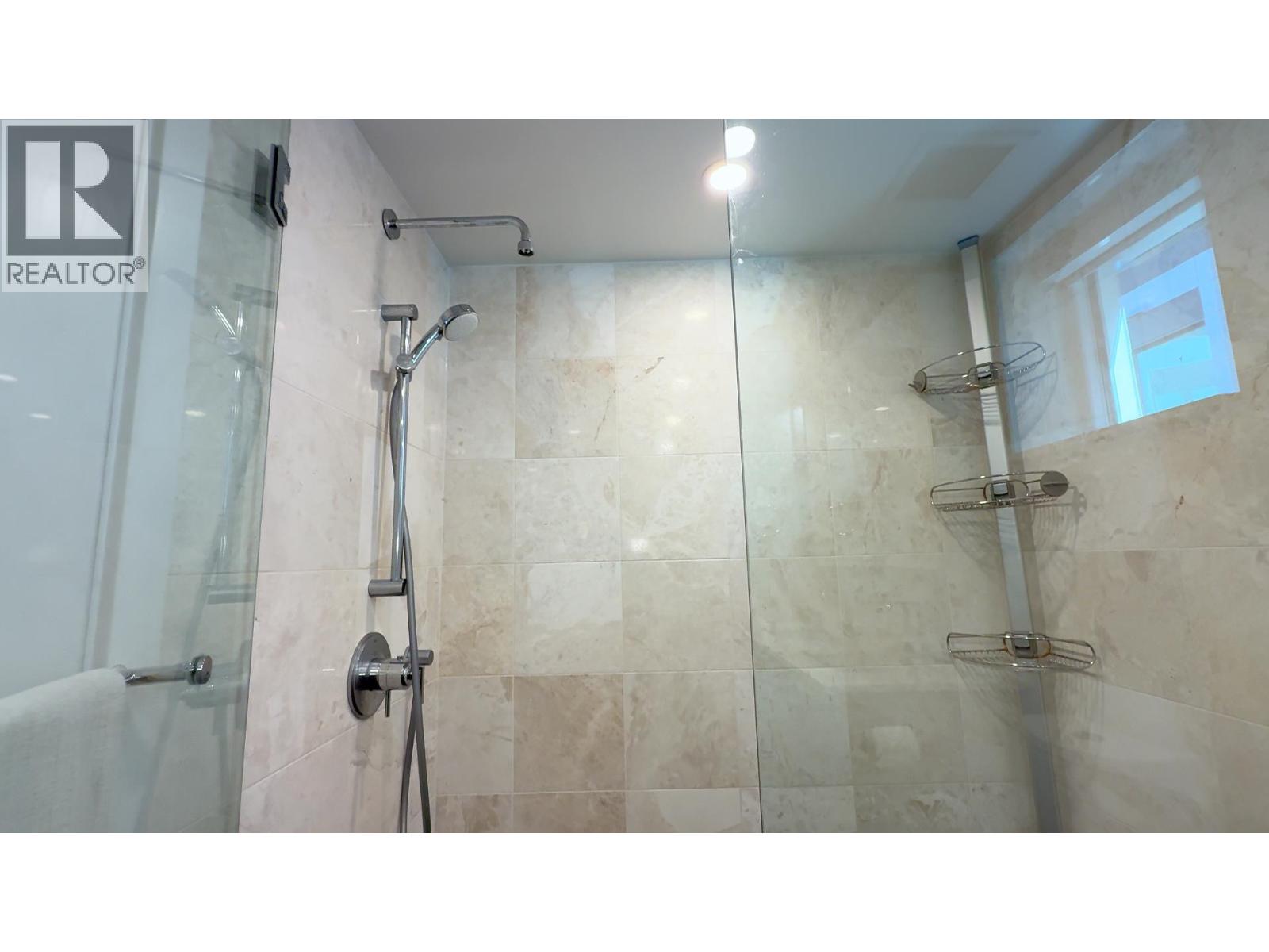 4916 Cambie Street, Vancouver, British Columbia  V5Z 0K1 - Photo 18 - R3080330