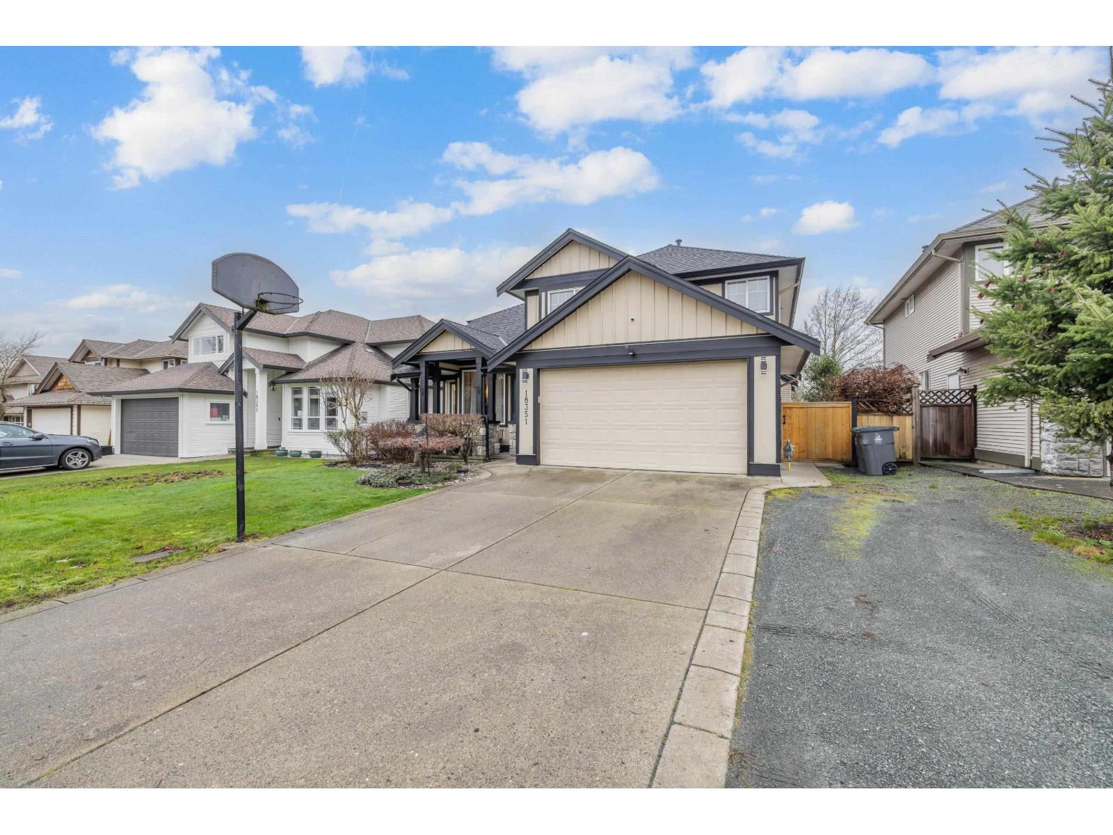 18351 68 Avenue, Surrey, British Columbia  V3S 9C6 - Photo 2 - R3079785