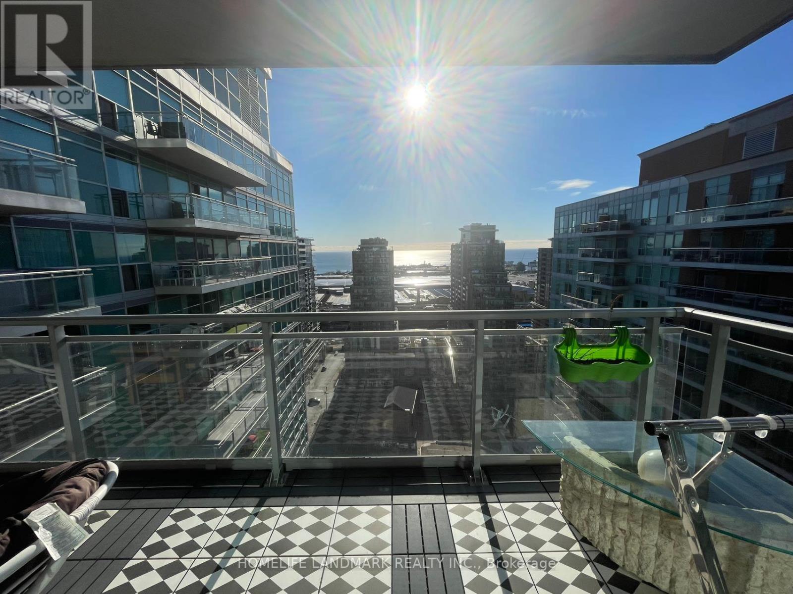 2303 - 80 Western Battery Road, Toronto, Ontario  M6K 3S1 - Photo 9 - C12706312