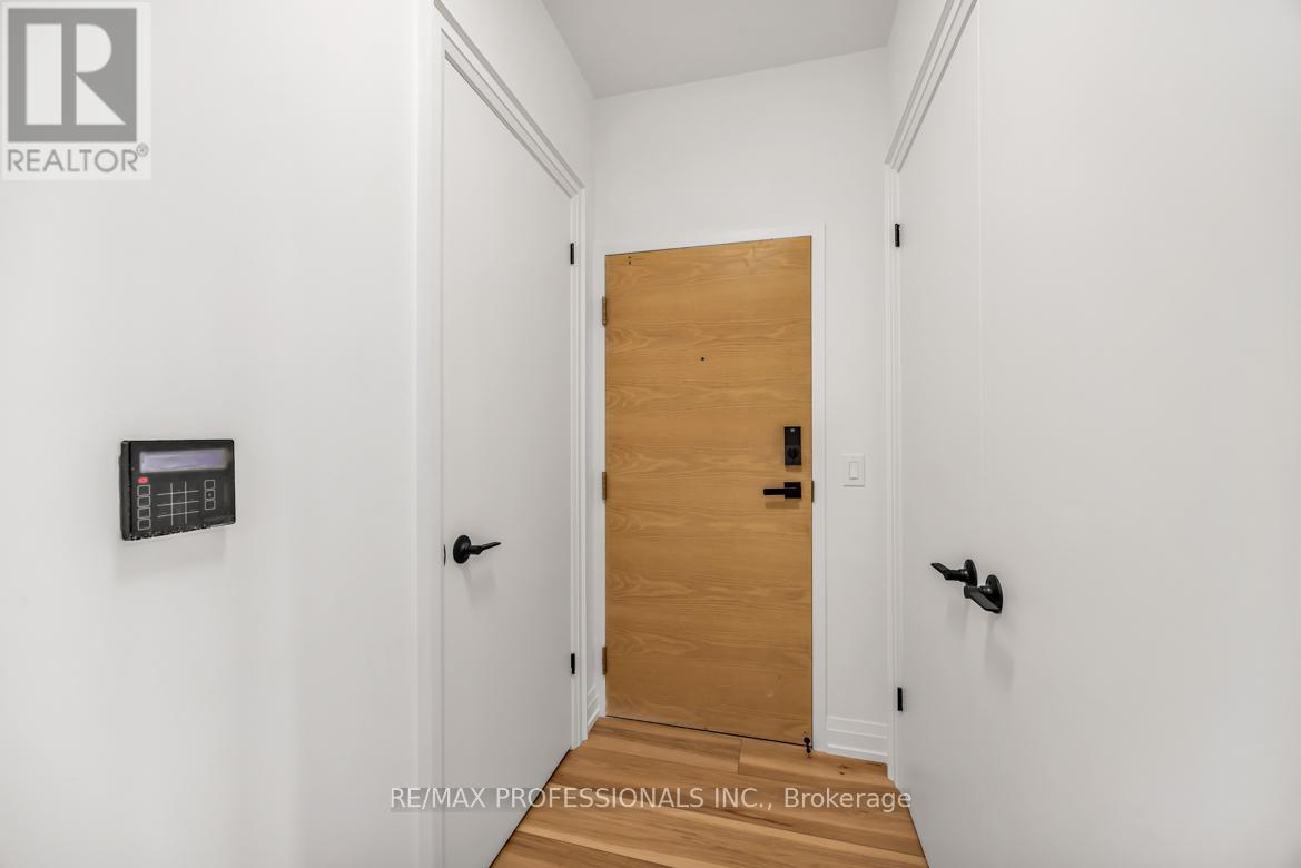 4004 - 21 Carlton Street, Toronto, Ontario  M5B 1L3 - Photo 11 - C12706322