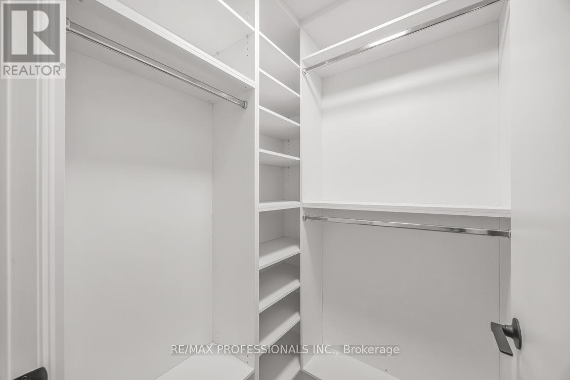 4004 - 21 Carlton Street, Toronto, Ontario  M5B 1L3 - Photo 14 - C12706322