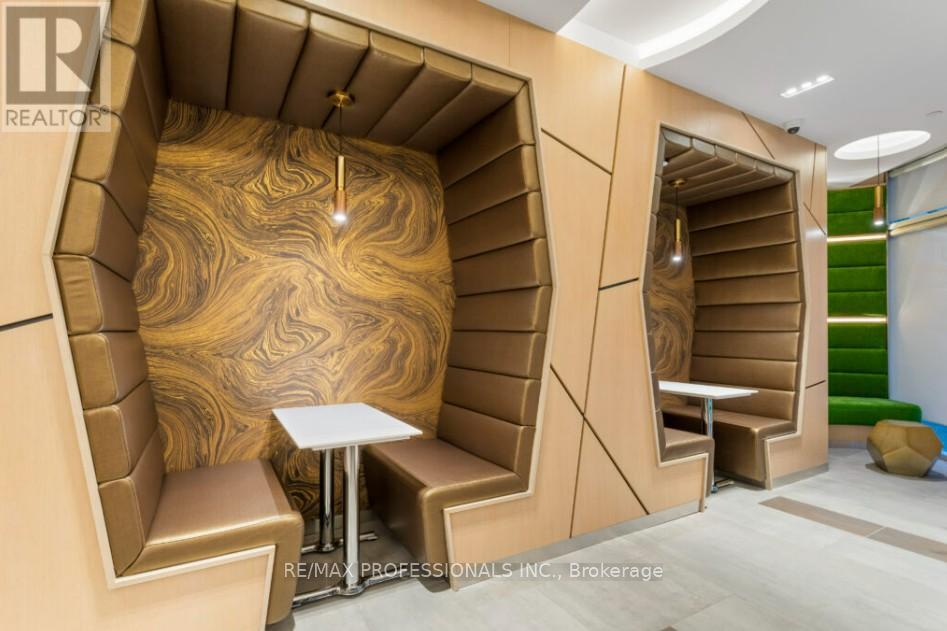 4004 - 21 Carlton Street, Toronto, Ontario  M5B 1L3 - Photo 28 - C12706322