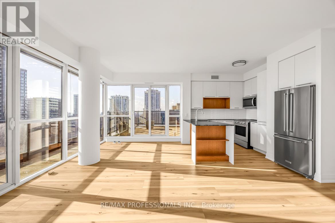 4004 - 21 Carlton Street, Toronto, Ontario  M5B 1L3 - Photo 8 - C12706322