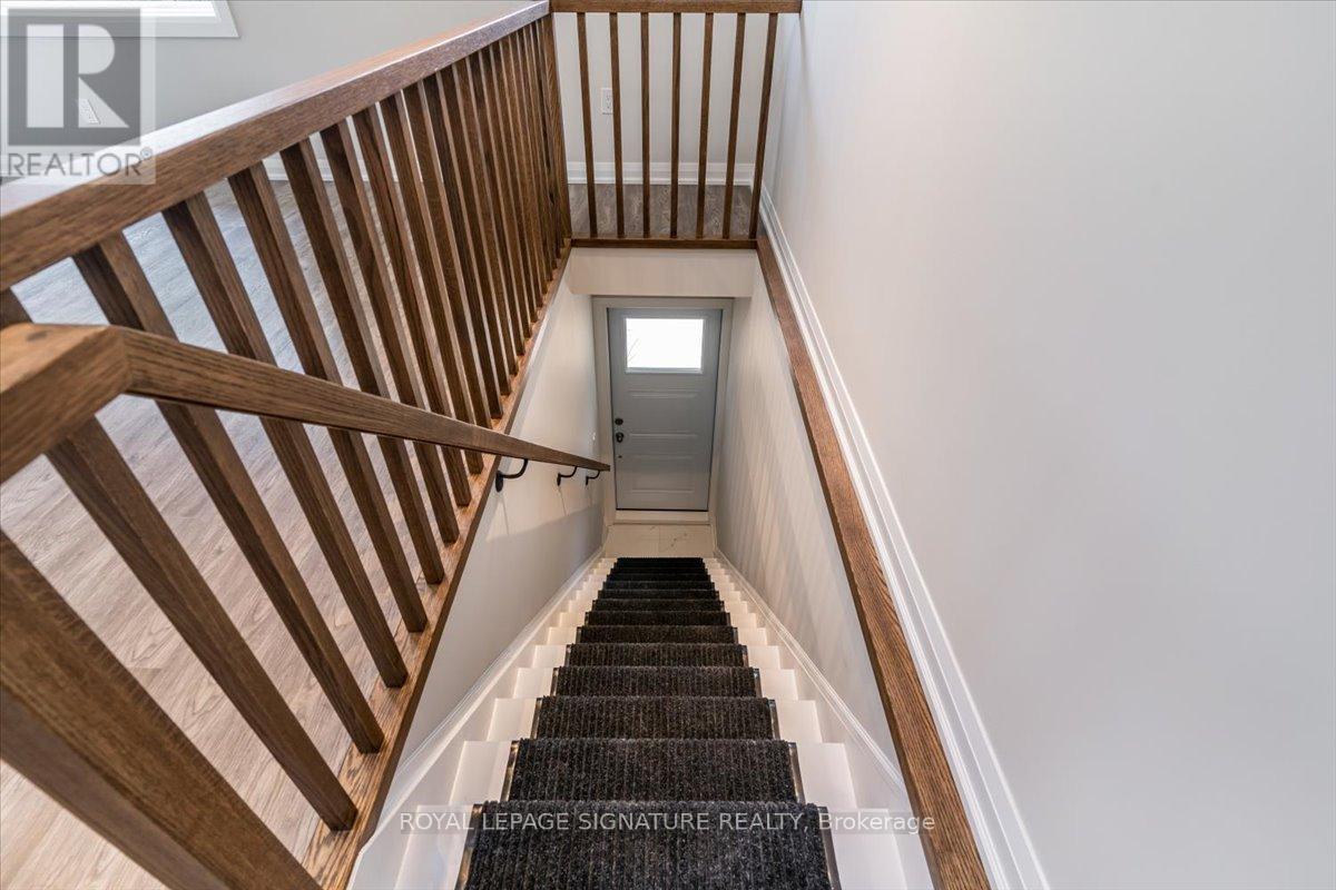 Upper - 184 Millwood Road, Toronto, Ontario  M4S 1J7 - Photo 13 - C12706370