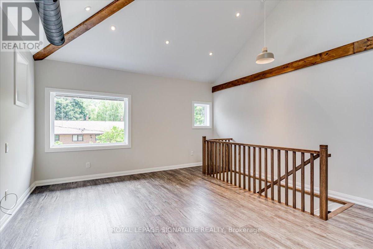 Upper - 184 Millwood Road, Toronto, Ontario  M4S 1J7 - Photo 4 - C12706370