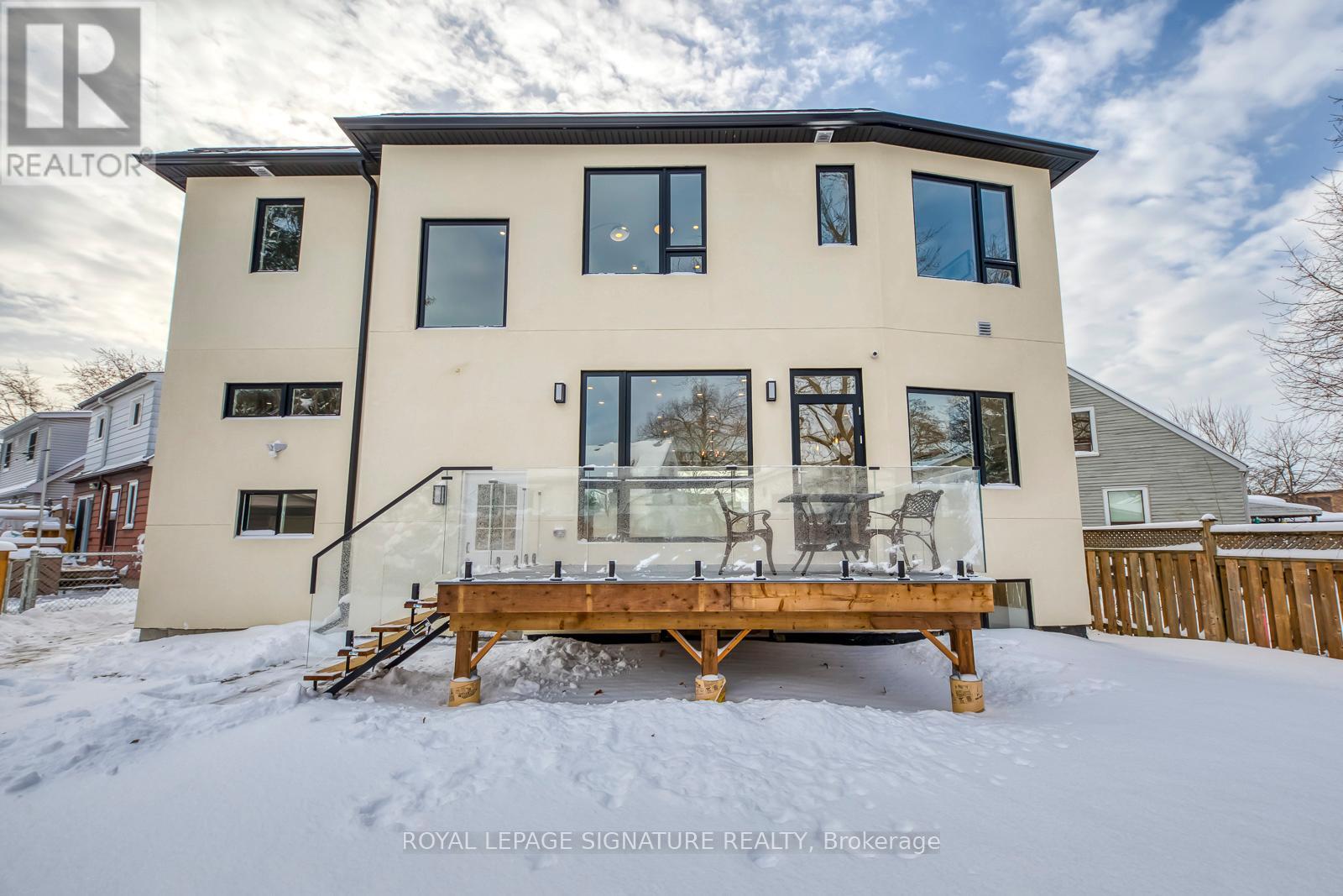 24 Merritt Road, Toronto, Ontario  M4B 3K5 - Photo 47 - E12706364