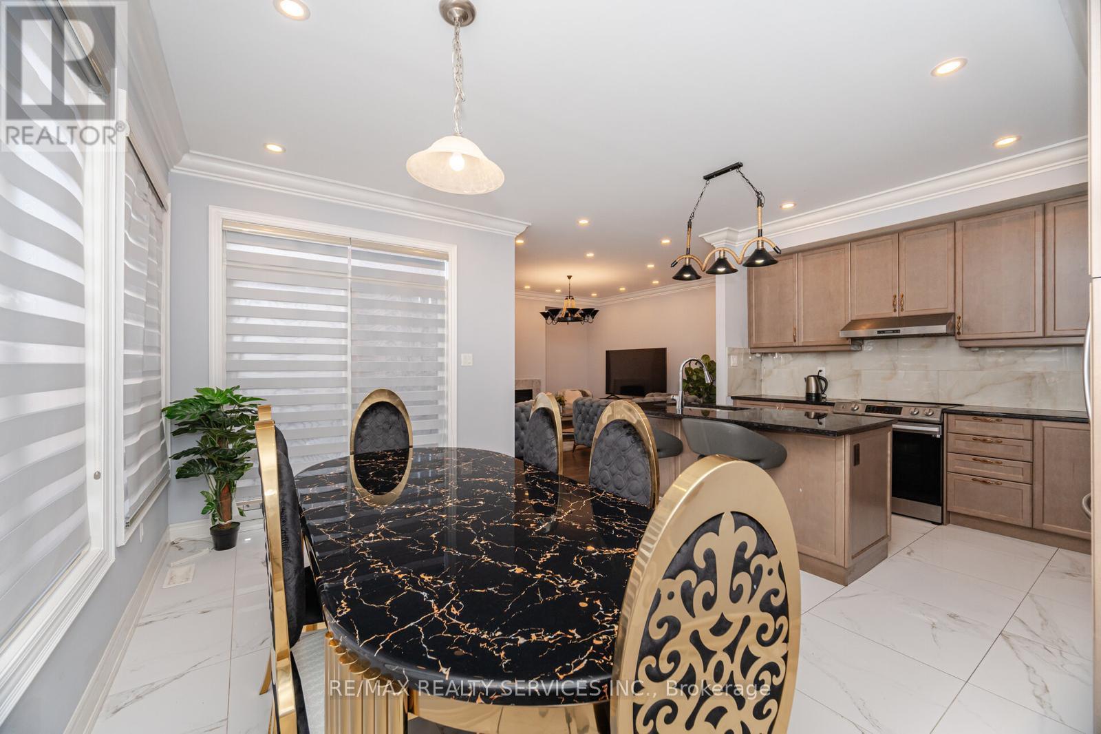 132 Meadow Vista Crescent, East Gwillimbury, Ontario  L9N 0T4 - Photo 15 - N12706342