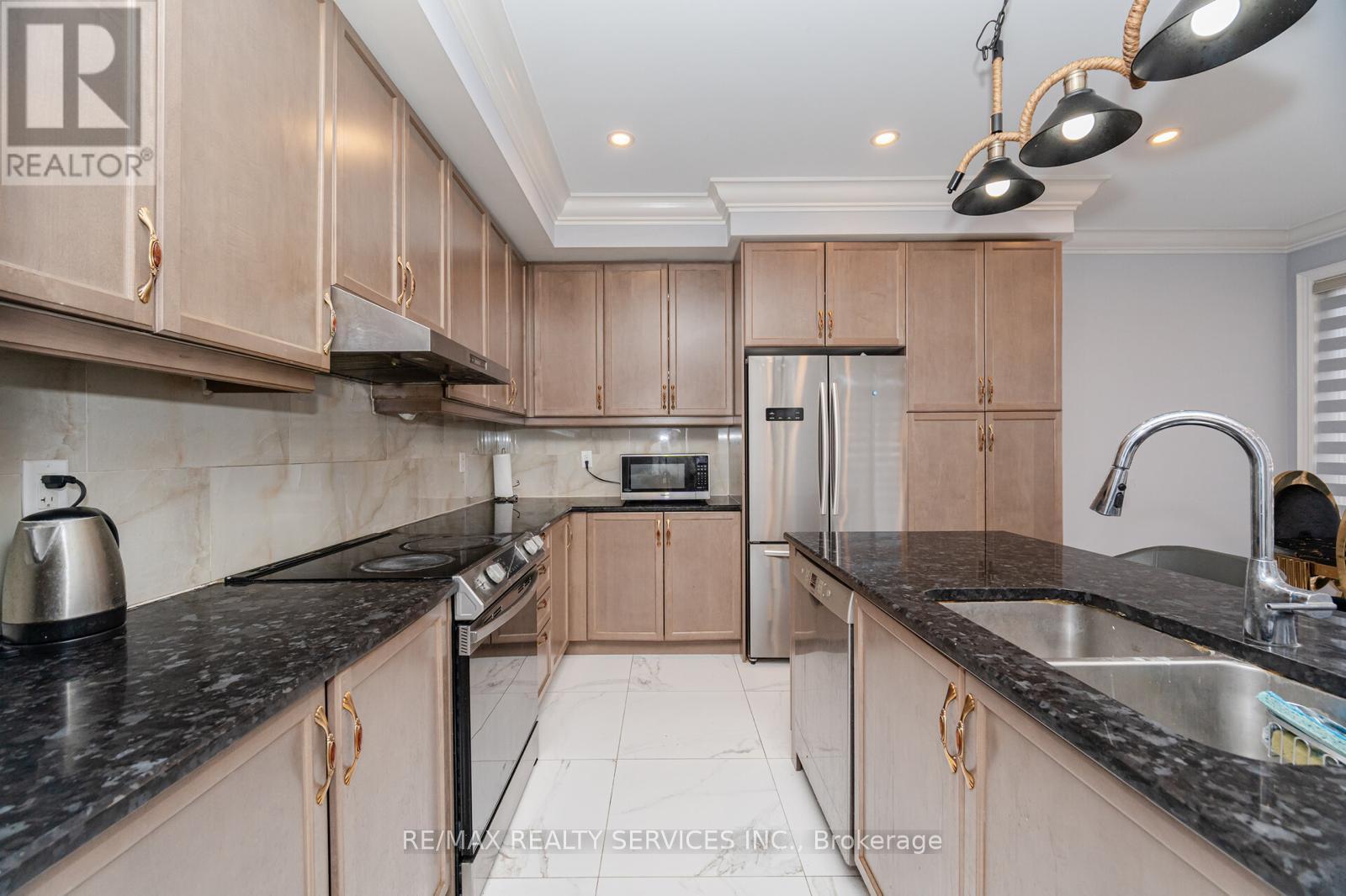 132 Meadow Vista Crescent, East Gwillimbury, Ontario  L9N 0T4 - Photo 19 - N12706342