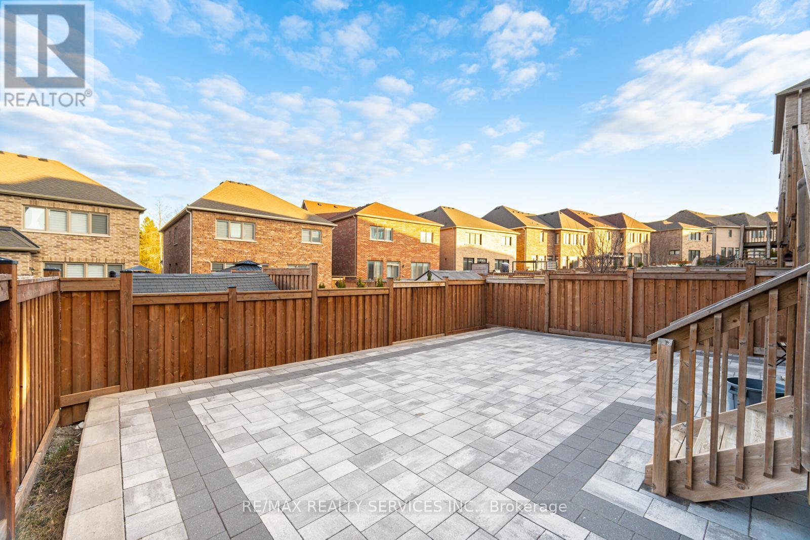 132 Meadow Vista Crescent, East Gwillimbury, Ontario  L9N 0T4 - Photo 39 - N12706342