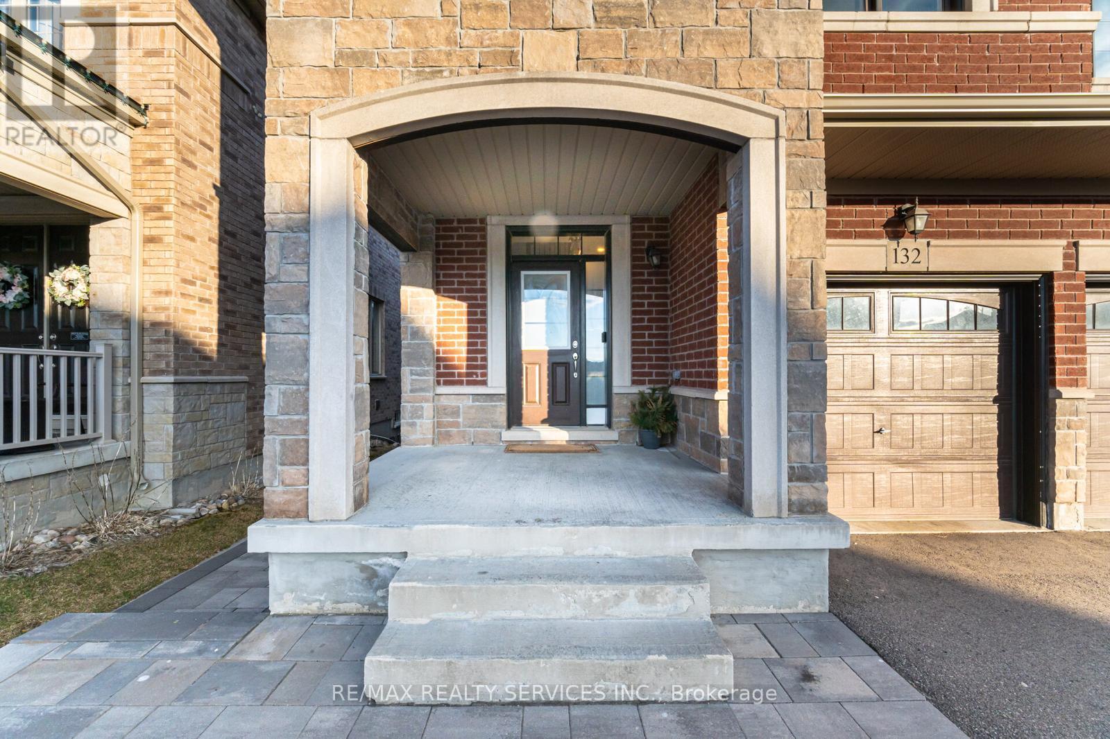 132 Meadow Vista Crescent, East Gwillimbury, Ontario  L9N 0T4 - Photo 5 - N12706342