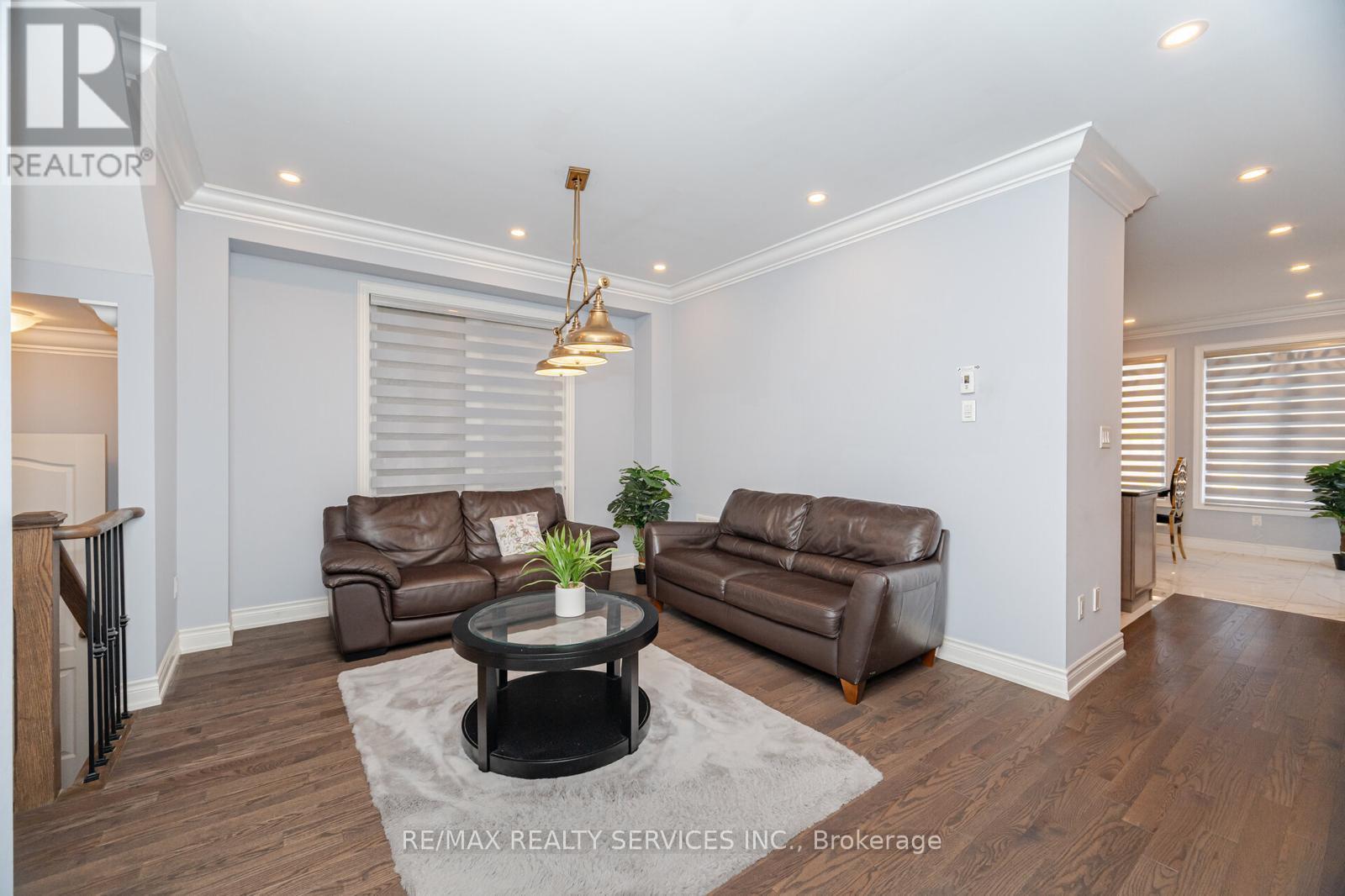 132 Meadow Vista Crescent, East Gwillimbury, Ontario  L9N 0T4 - Photo 9 - N12706342