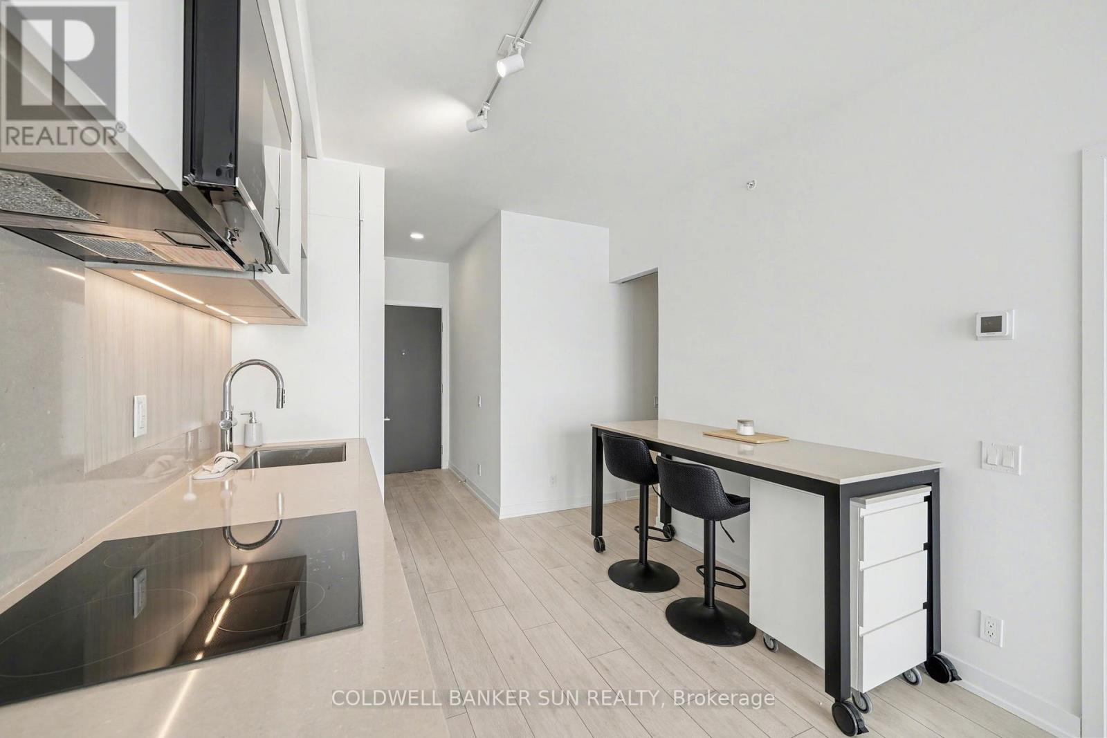 2009 - 39 Mary Street, Barrie, Ontario  L4N 1S9 - Photo 14 - S12706328