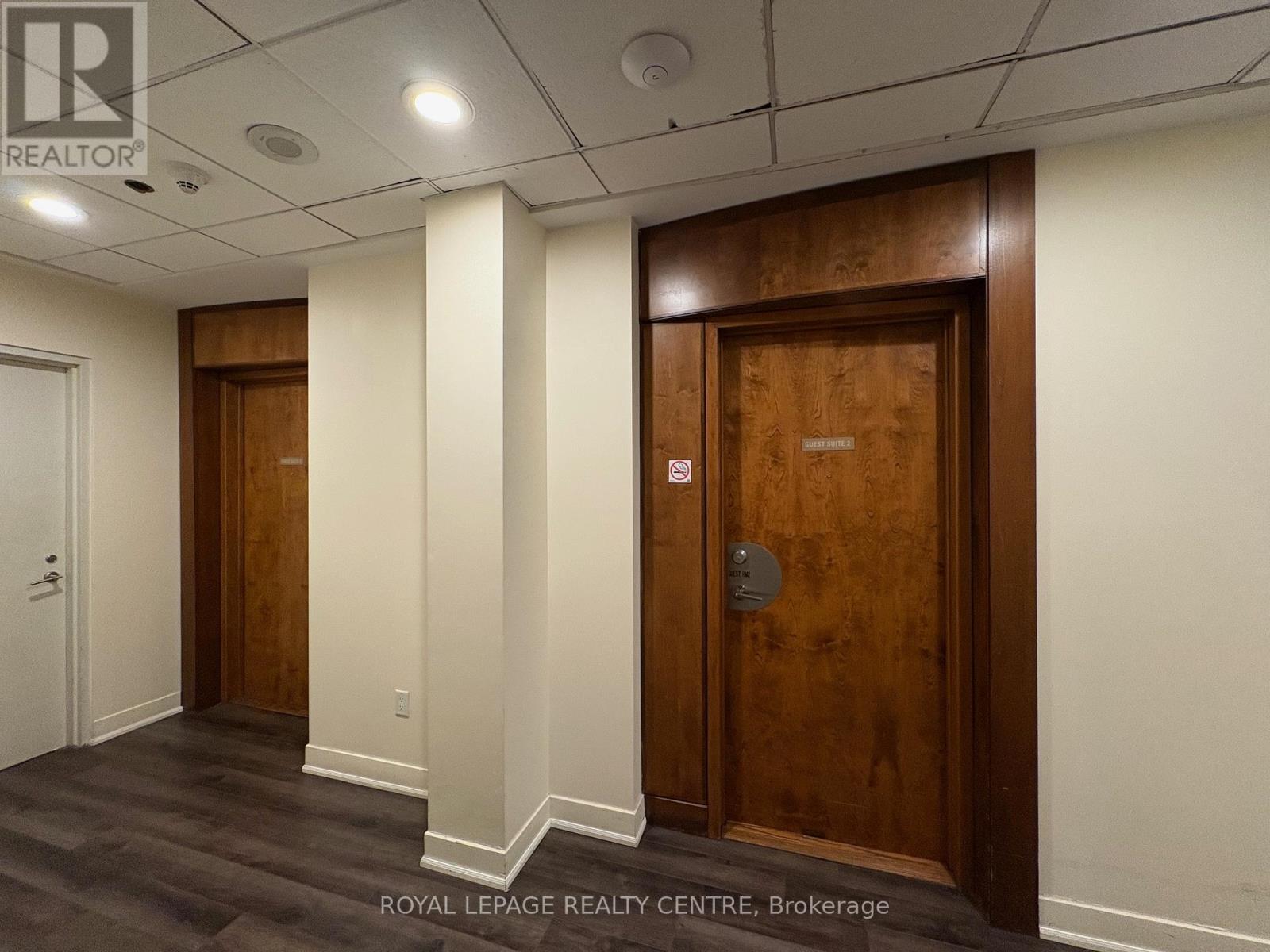 830 - 3888 Duke Of York Boulevard, Mississauga, Ontario  L5B 4P5 - Photo 21 - W12706324