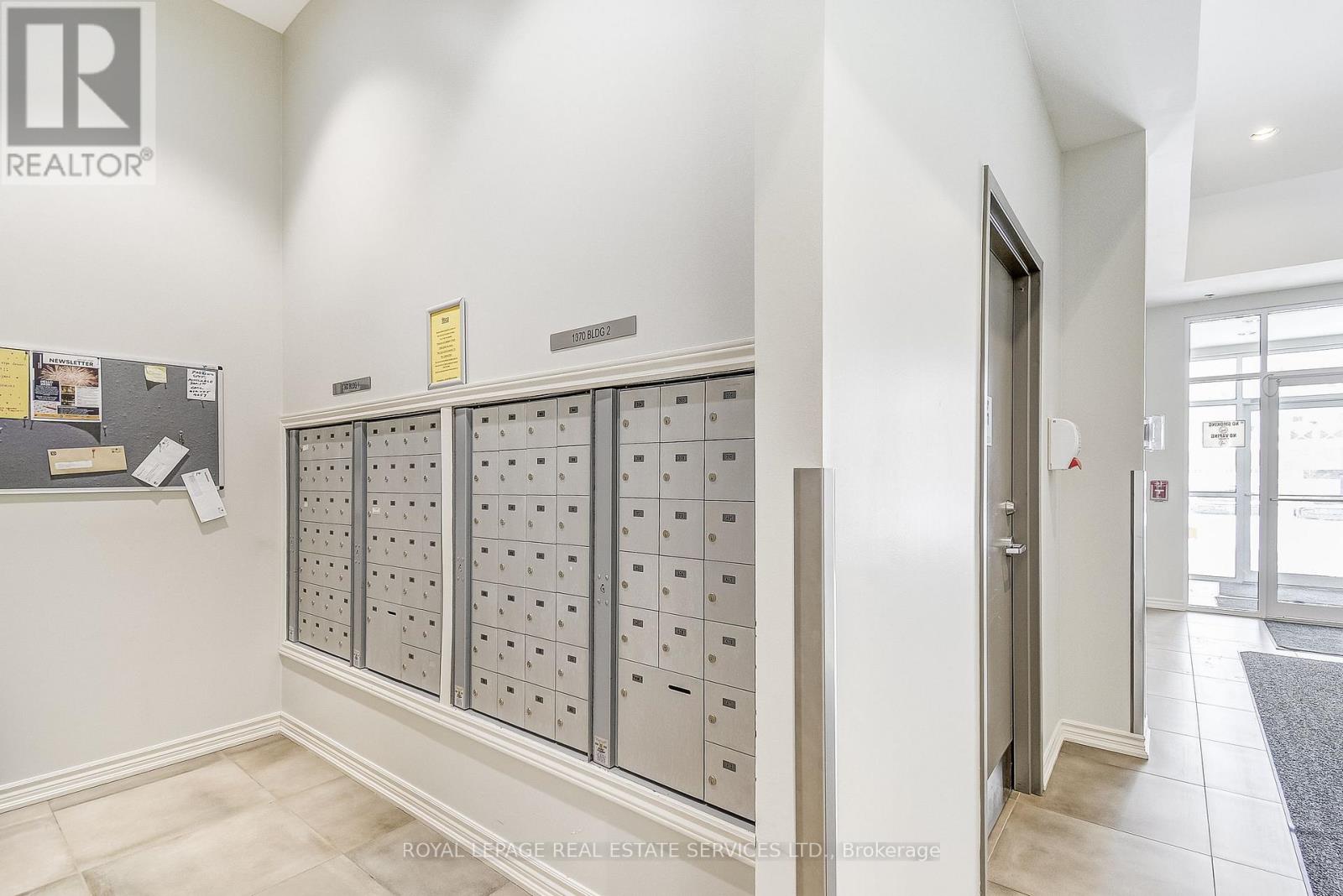 211 - 1360 Costigan Road, Milton, Ontario  L9T 0Y8 - Photo 4 - W12706366