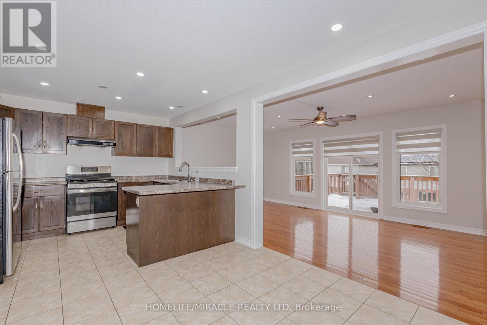 21 Dougall Street, Guelph, Ontario  N1E 0G8 - Photo 7 - X12706292