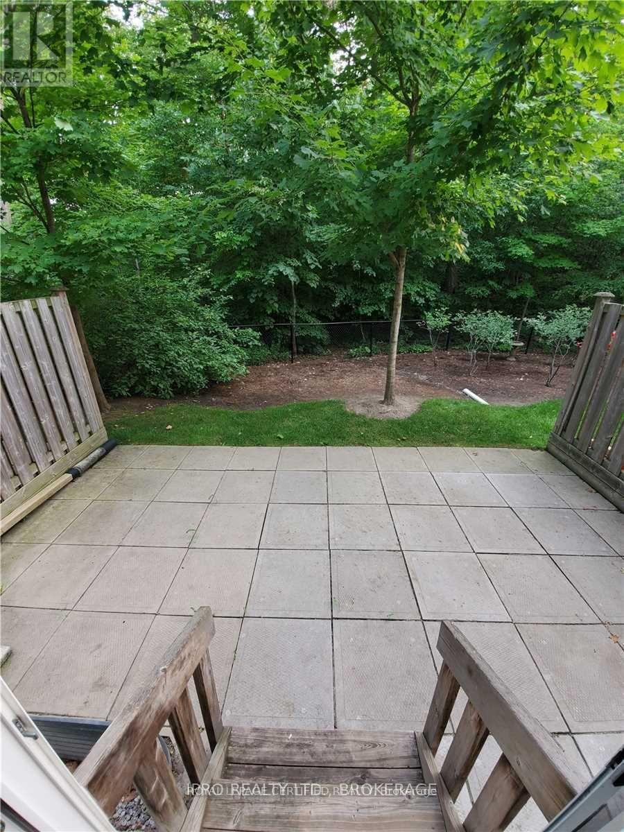 23 - 300 Fallowfield Drive, Kitchener, Ontario  N2C 2T8 - Photo 16 - X12706338