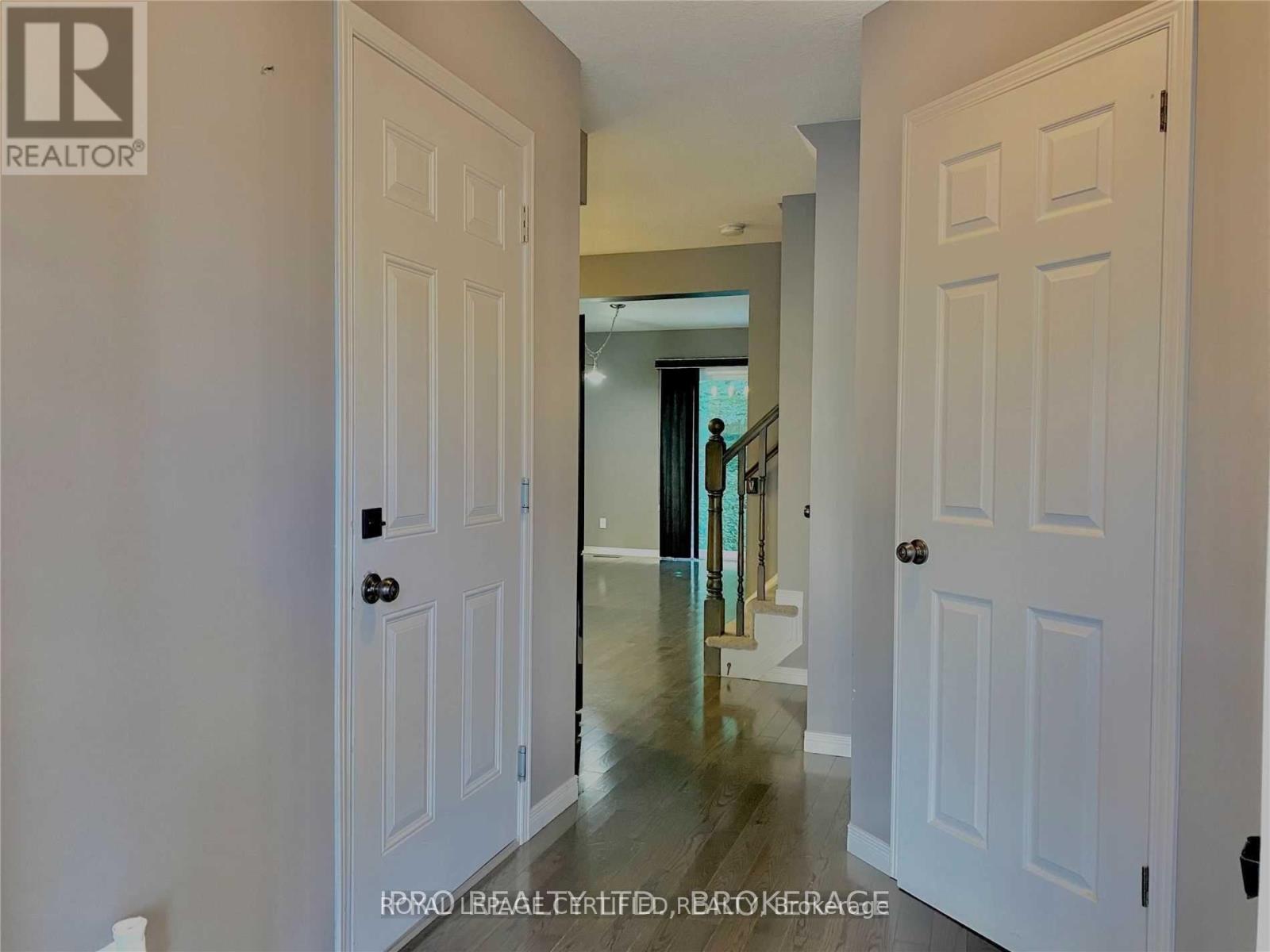 23 - 300 Fallowfield Drive, Kitchener, Ontario  N2C 2T8 - Photo 2 - X12706338