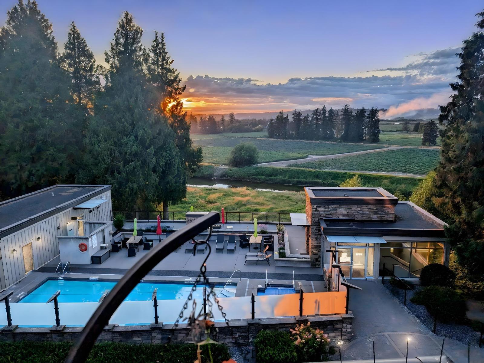 304 15155 36 Avenue, Surrey, British Columbia  V3Z 4R3 - Photo 34 - R3049780