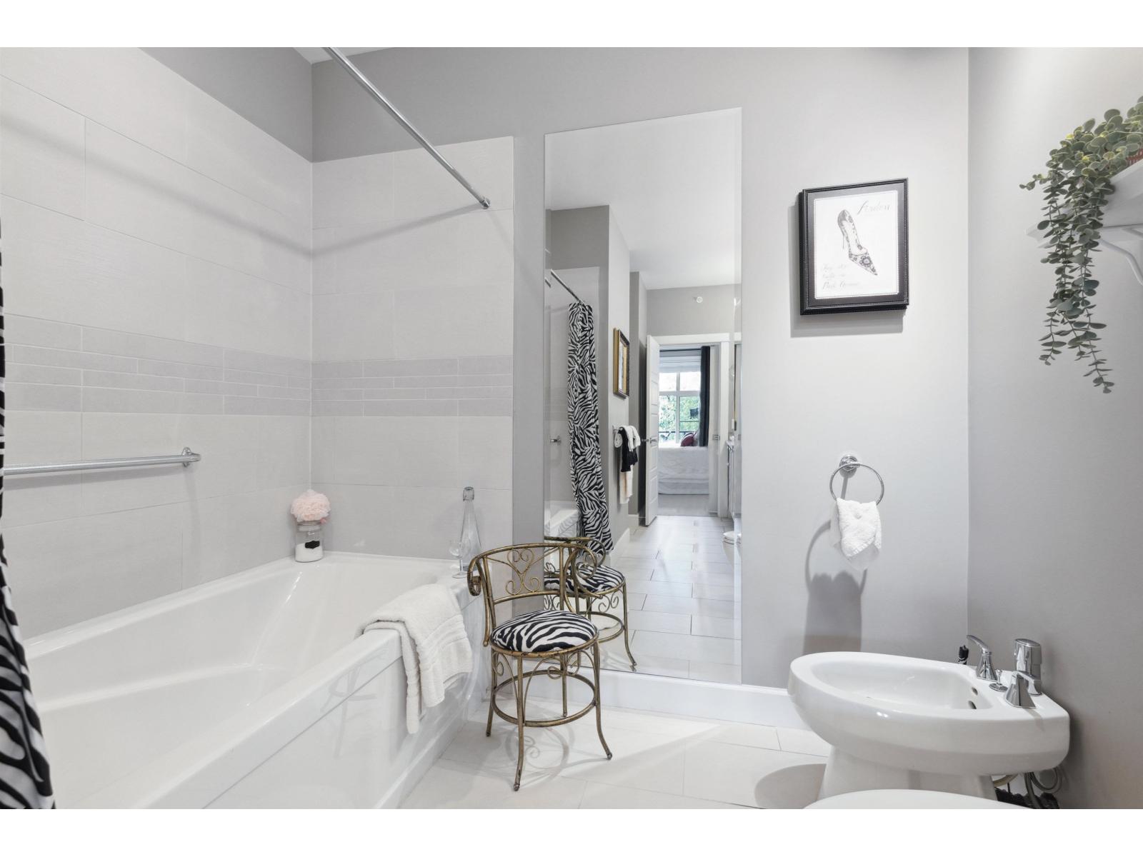 304 15155 36 Avenue, Surrey, British Columbia  V3Z 4R3 - Photo 22 - R3049780