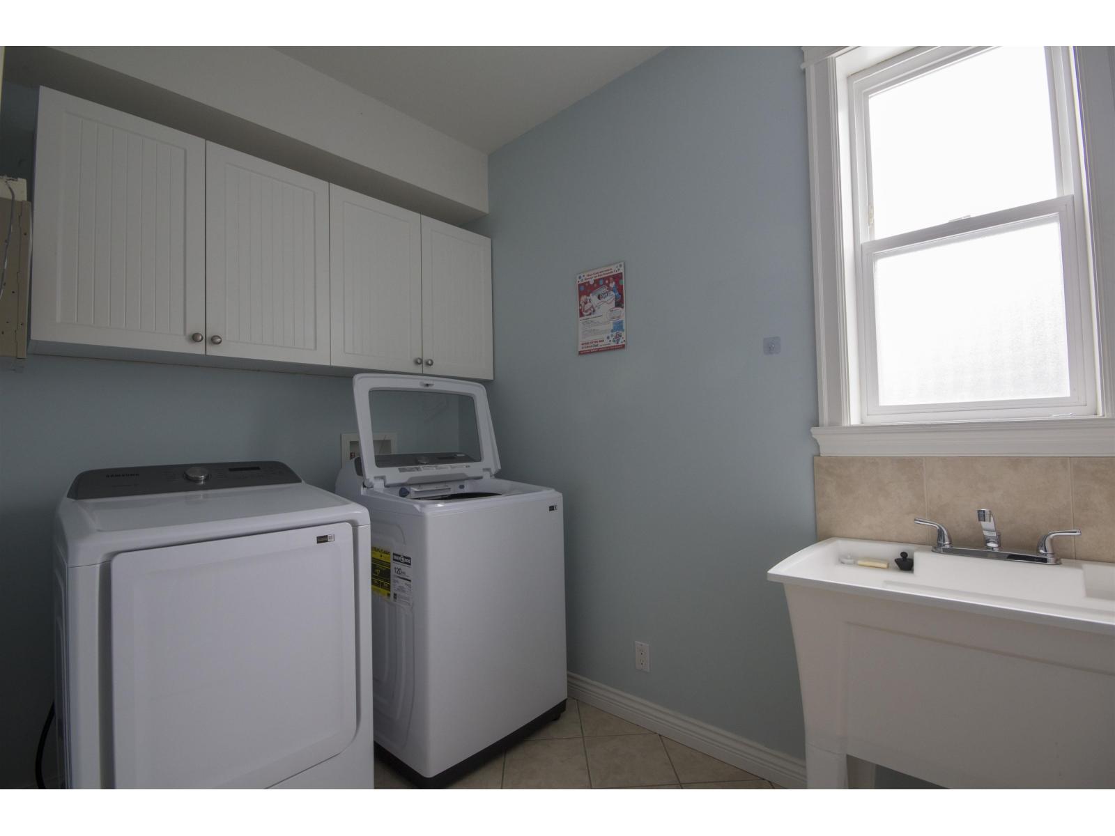 12136 100a Avenue, Surrey, British Columbia  V3V 2Y5 - Photo 14 - R3064082