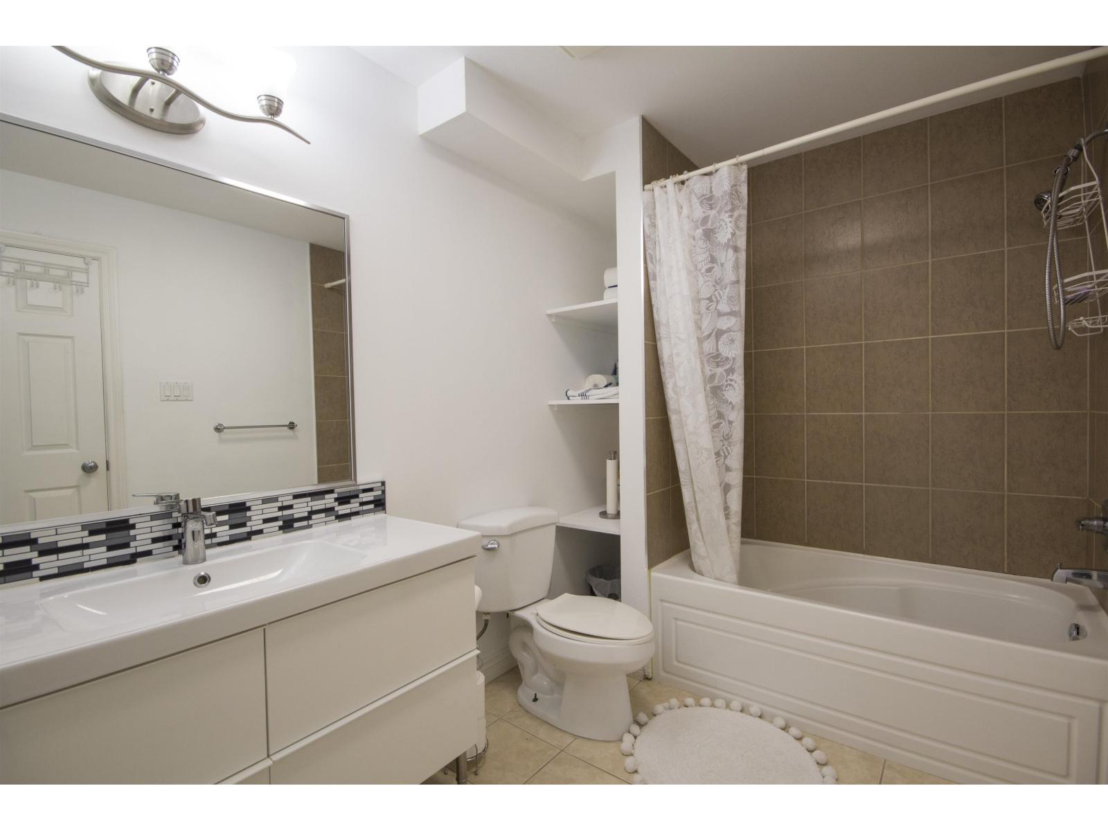 12136 100a Avenue, Surrey, British Columbia  V3V 2Y5 - Photo 35 - R3064082