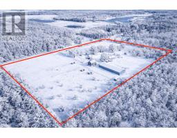 2041 FLOS 4 ROAD W, Springwater, Ontario