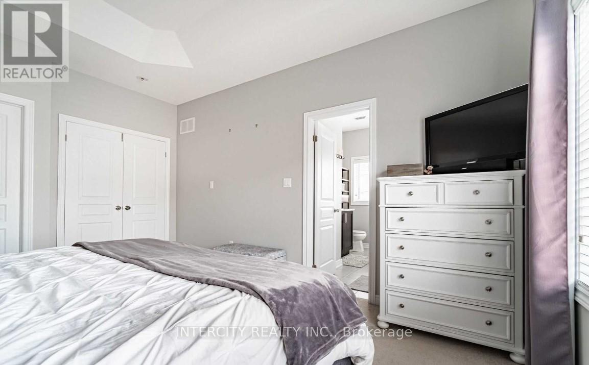 363 Robert Parkinson Drive, Brampton, Ontario  L7A 4C3 - Photo 23 - W12695388