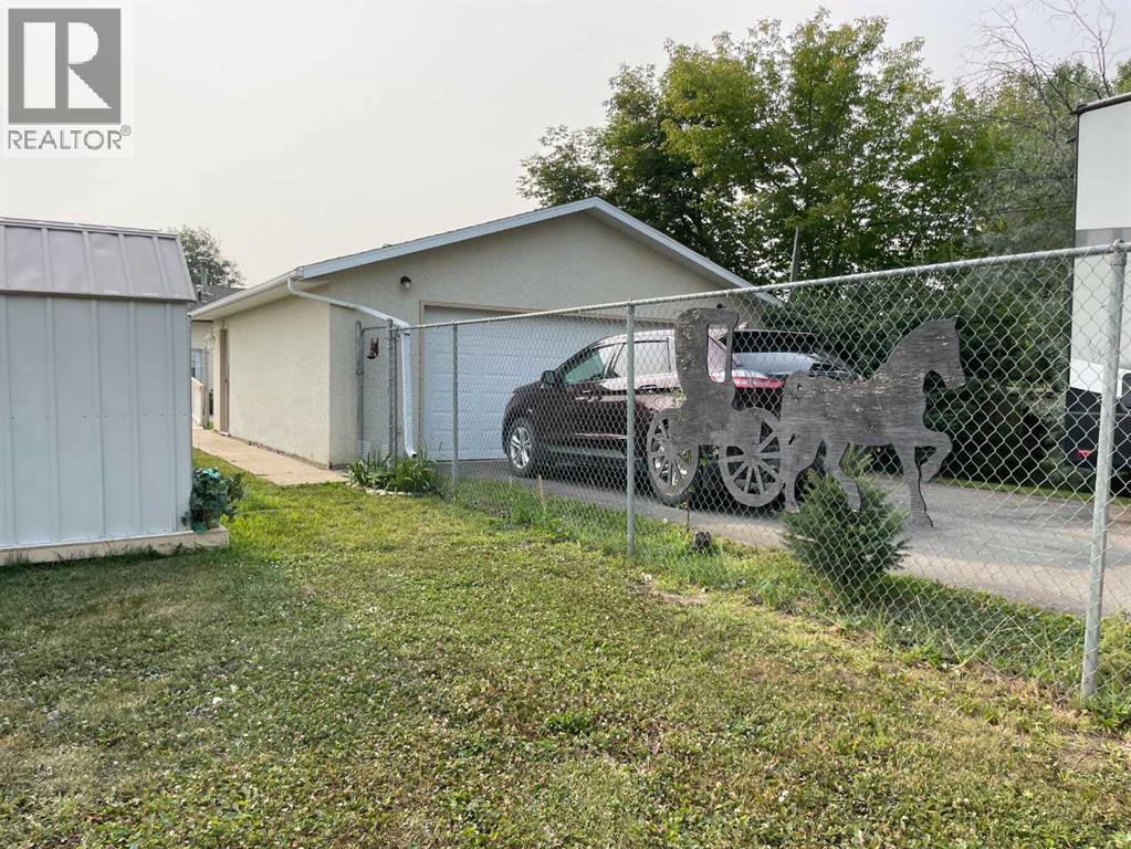 4910 53 Street, Grimshaw, Alberta  T0H 1W0 - Photo 37 - A2268031