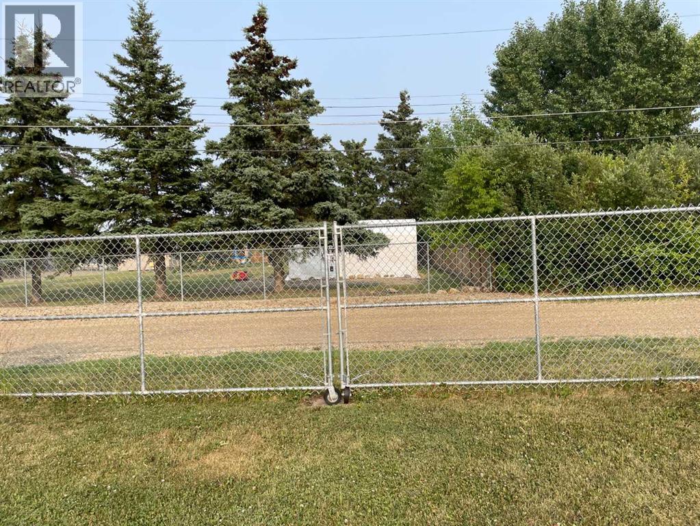 4910 53 Street, Grimshaw, Alberta  T0H 1W0 - Photo 34 - A2268031