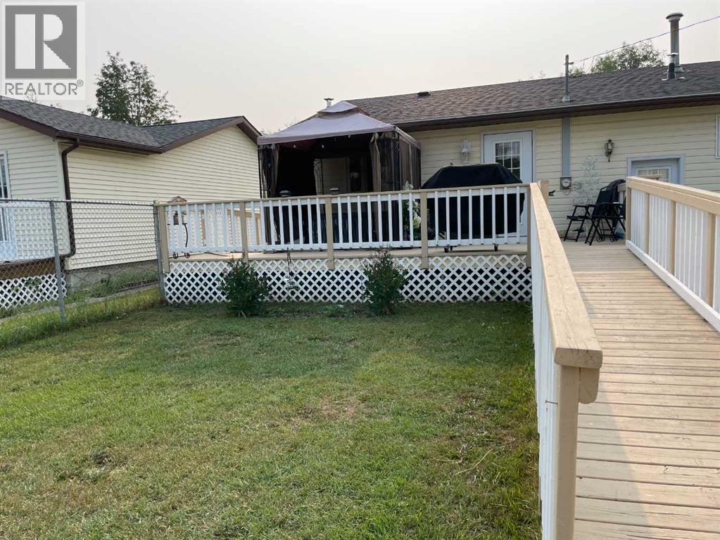 4910 53 Street, Grimshaw, Alberta  T0H 1W0 - Photo 44 - A2268031