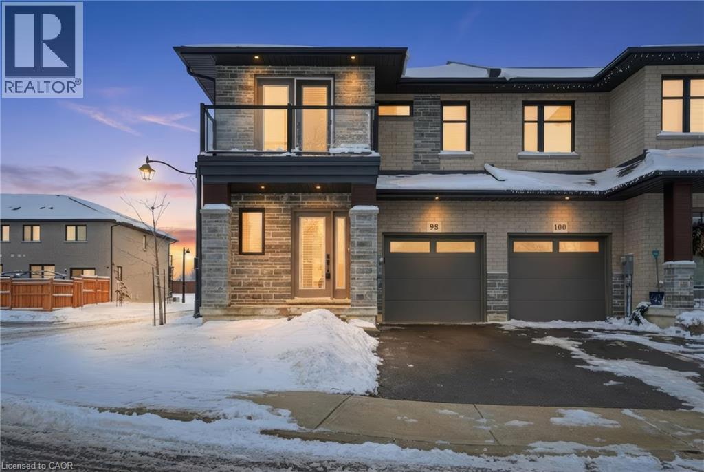 98 JAYLA Lane, Smithville, Ontario