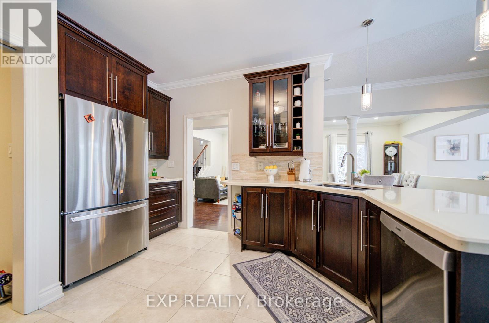 116 Colesbrook Road, Richmond Hill, Ontario  L4S 2G3 - Photo 13 - N12703752